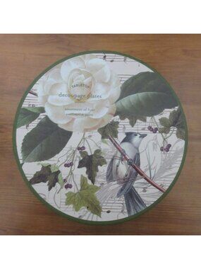 Pottery Barn Snow Bird Salad Plates Set of 4 Chickadee Winter Pine Pinecones 8"